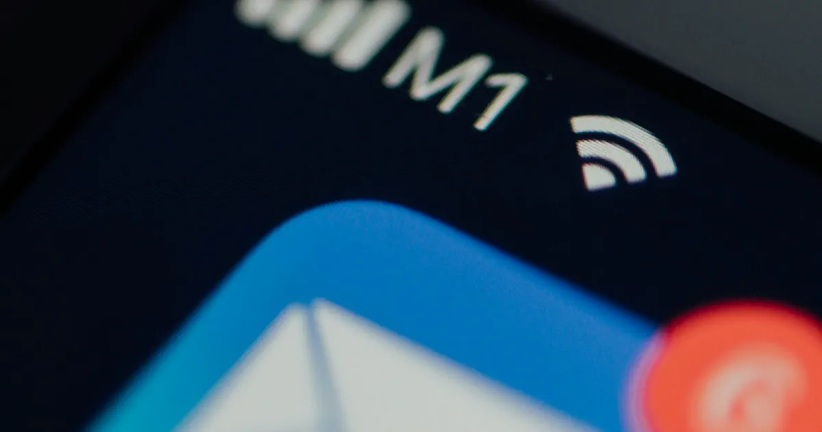 Mail app icon showing a notification badge on a phone screen